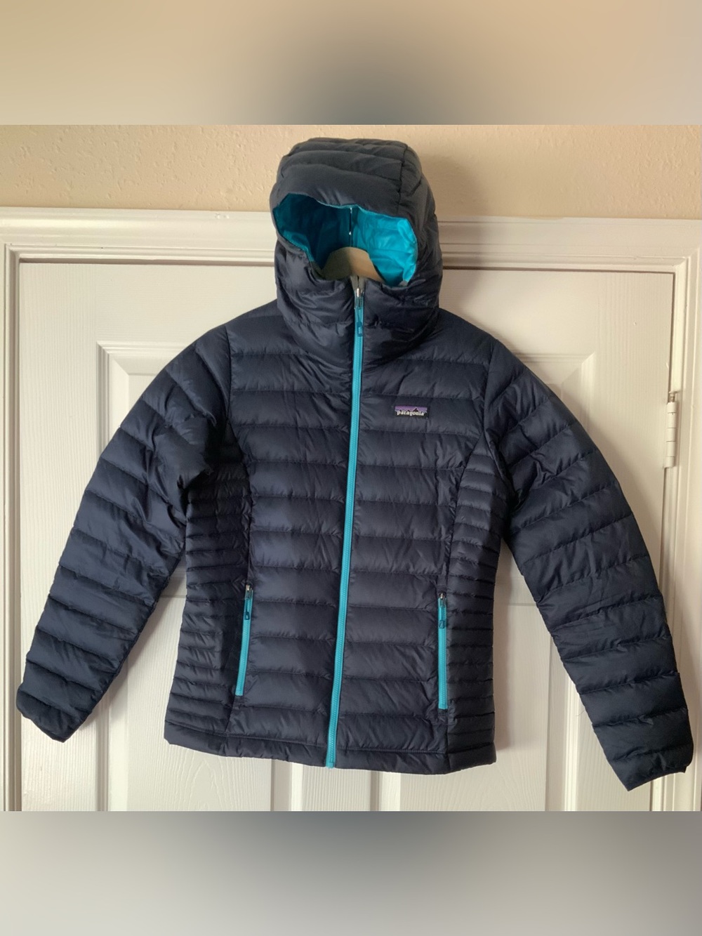 Patagonia Women's Down Hoodie Jacket - Navy with Teal Trim